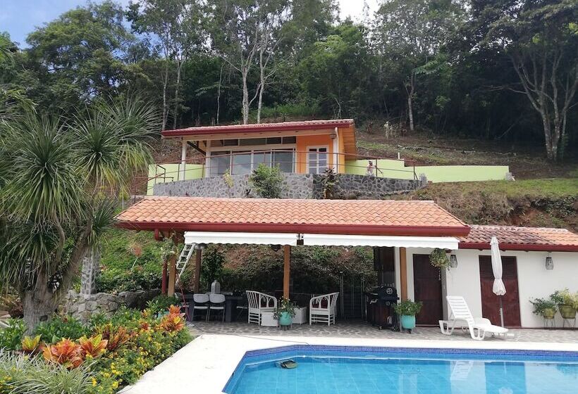 ホテル Bungalows Sanlaz