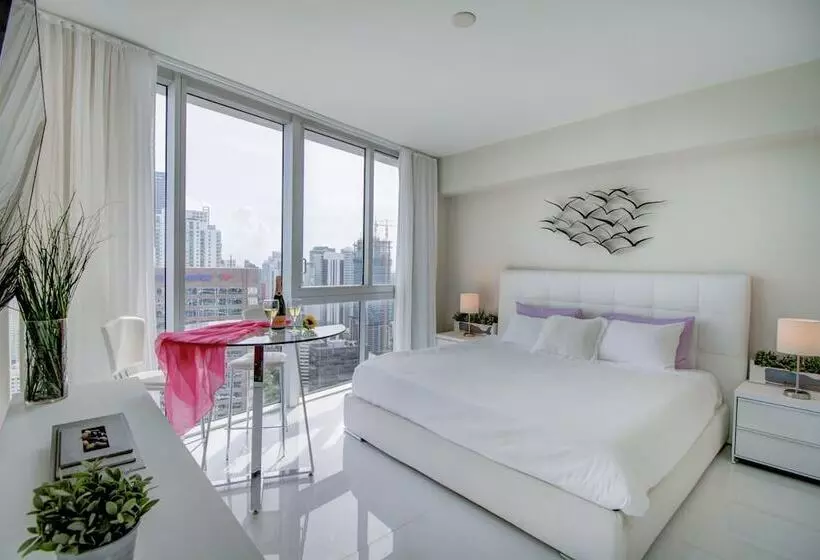 هتل Icon Brickell W Residences