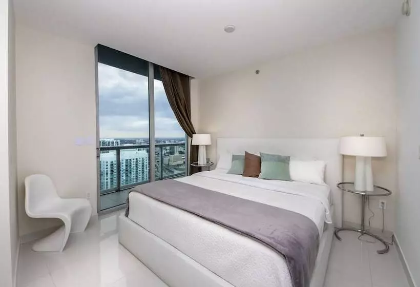 هتل Icon Brickell W Residences
