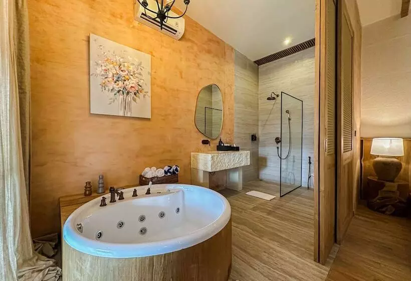 Hotelli Magical Jungle Resort And Spa