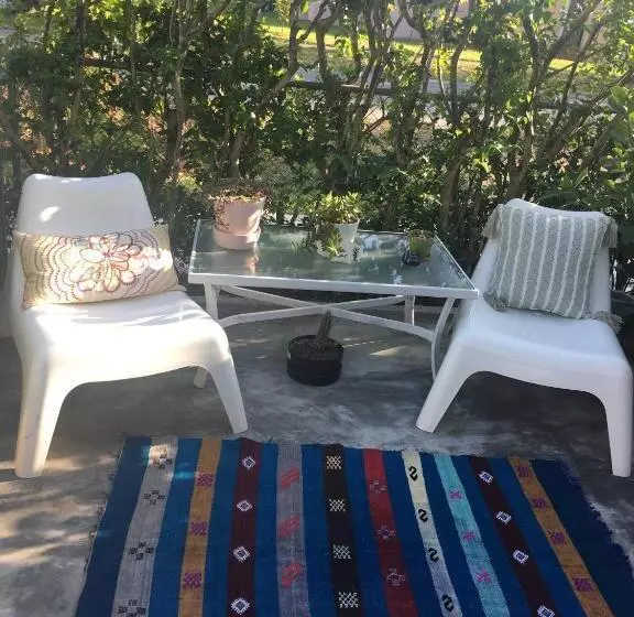 پانسیون Miami Private Guest House