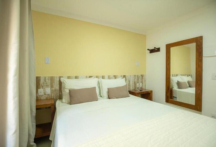 Albergue Pousada Manhã Dourada