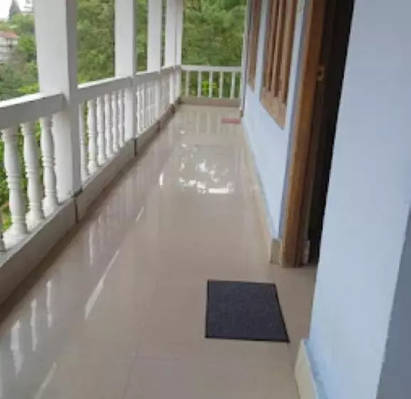 Awoo Resort Dirang