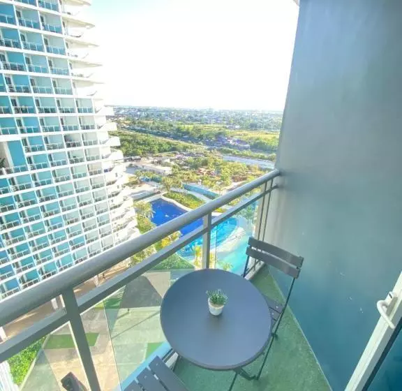 Azurenorth 15th Pool View