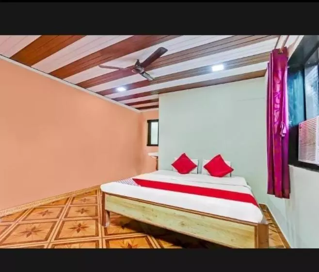 Aamiaismajoitus (B&B) Vishranti Beach Cottage