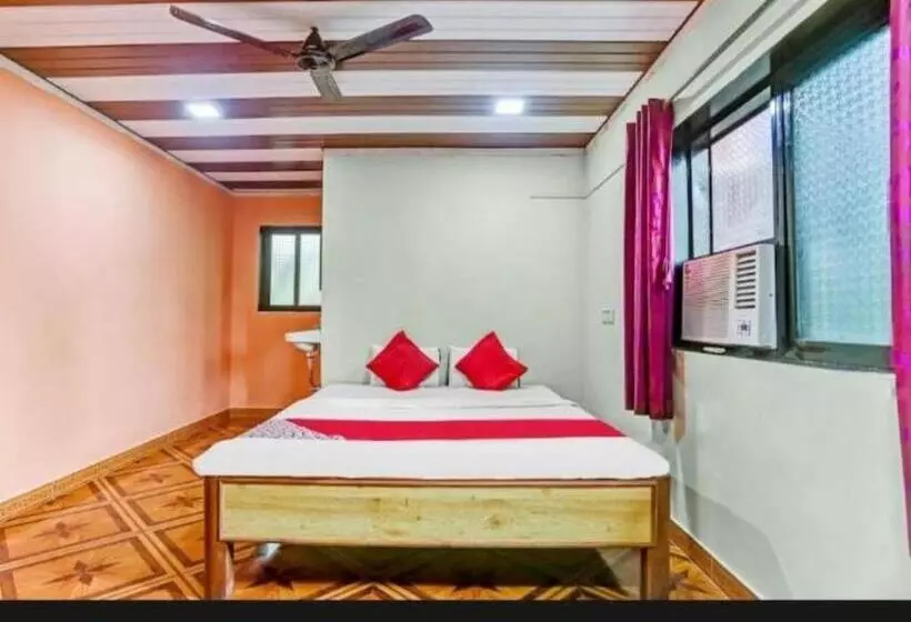 Aamiaismajoitus (B&B) Vishranti Beach Cottage