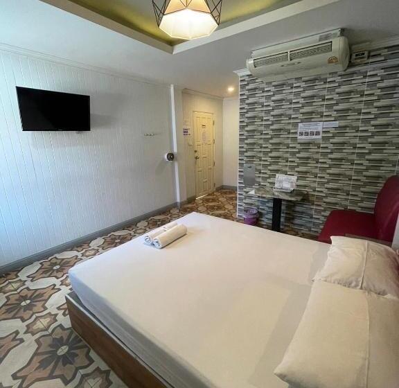 فندق โรงแรมกู๊ดอินน์