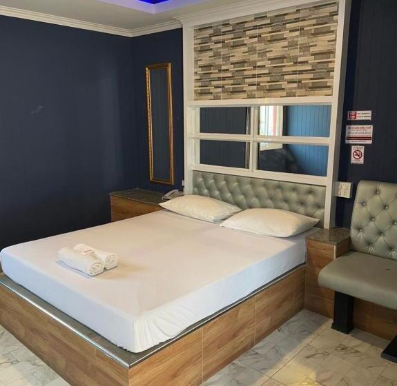 فندق โรงแรมกู๊ดอินน์