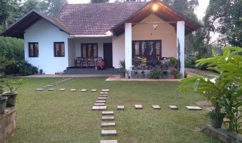 Hotelli Adamya Home Stay