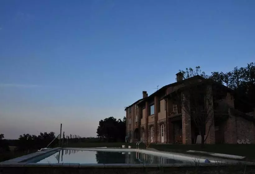 Hotelli Bosco Dei Poveri