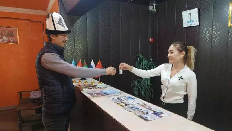 هتل Davr хостел