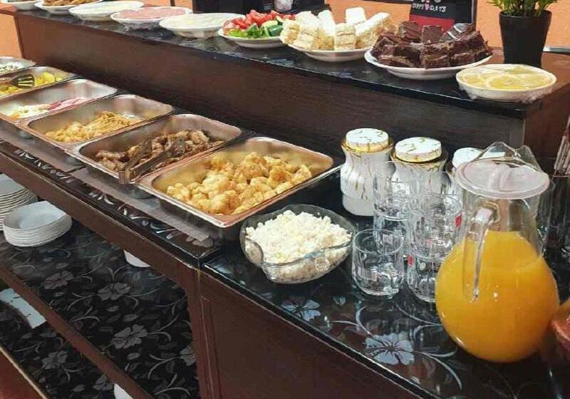 هتل Davr хостел