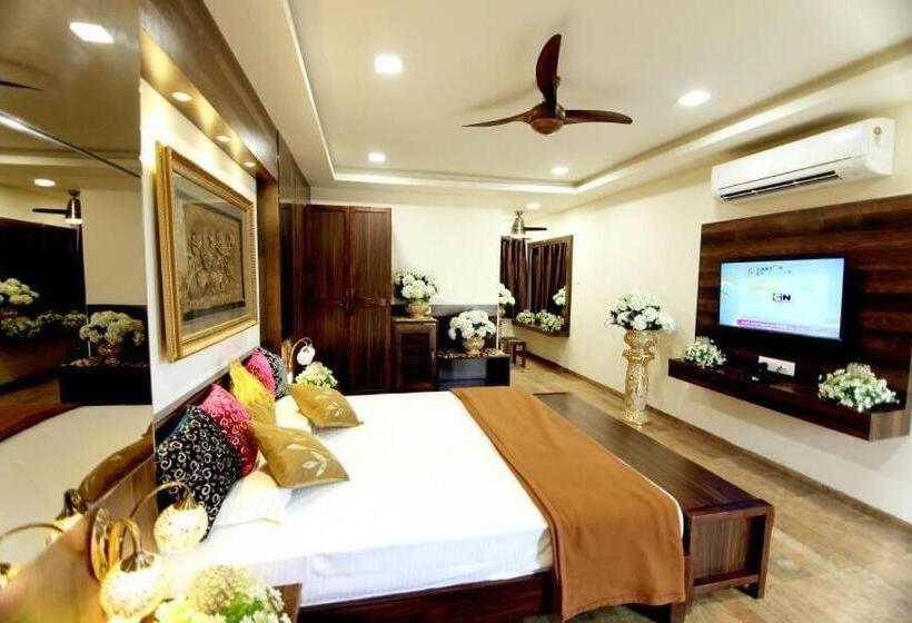 ホテル Lamba Celebrations