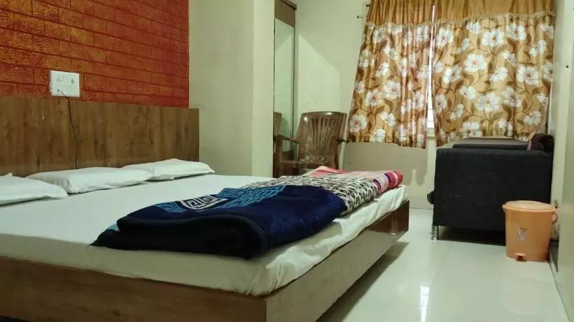 Hotelli Shri Radhe Krishna,omkareshwar