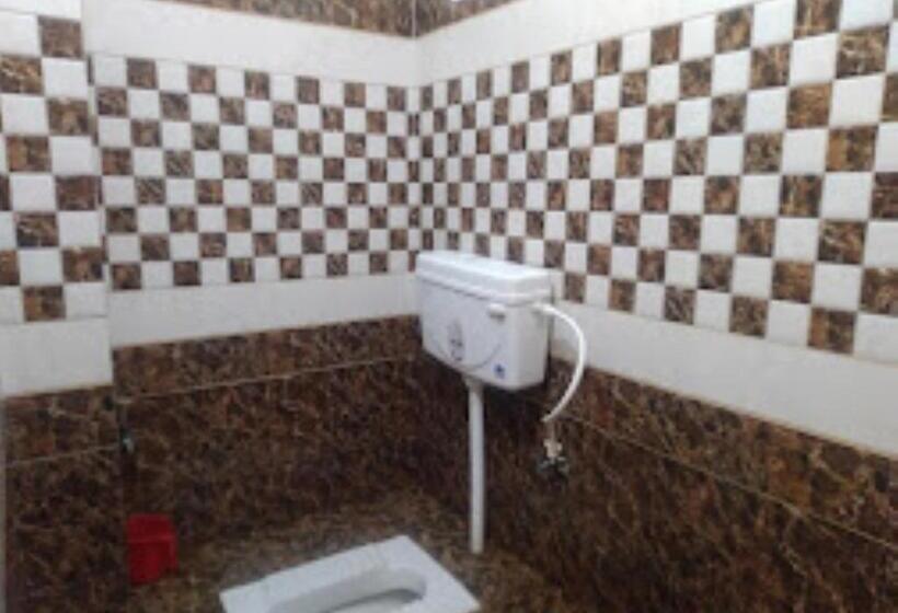 Hotel The Ramay Palace Ayodhya