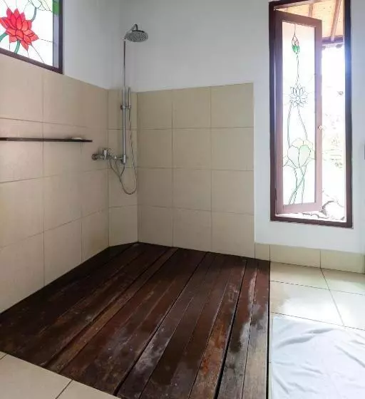 ペンション Villa Timpal Timpal