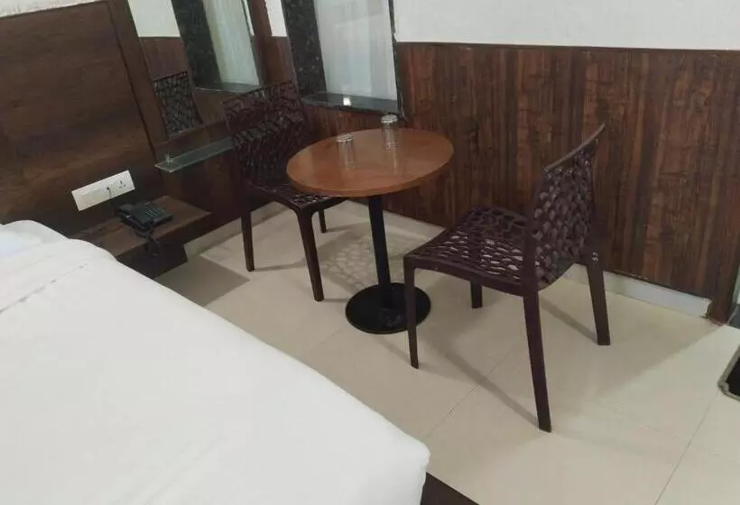 Rani Palace Hotel And Resort