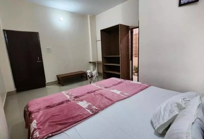 Retkeilymaja Banaras Gully House 500 Ft From The Ghats