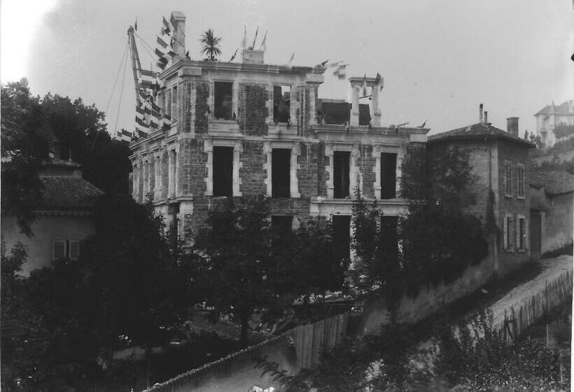 مبيت وإفطار Musée Villa Bagatelle