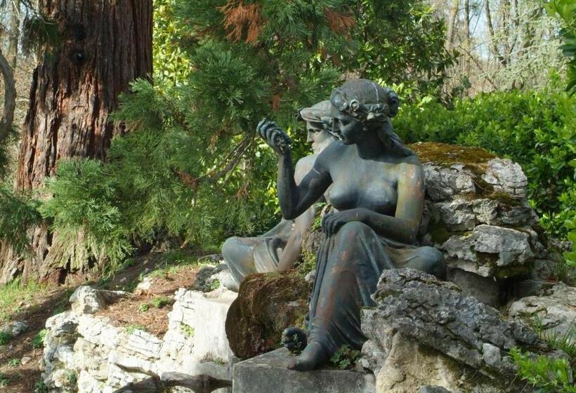 مبيت وإفطار Musée Villa Bagatelle