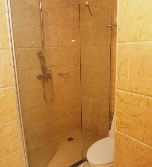 هتل Airport Goldentulip