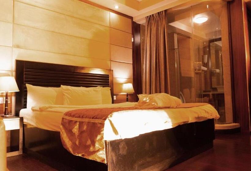 هتل Airport Goldentulip