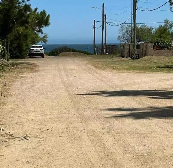 Kapselihotelli Alojamiento Playa Grande Marazul