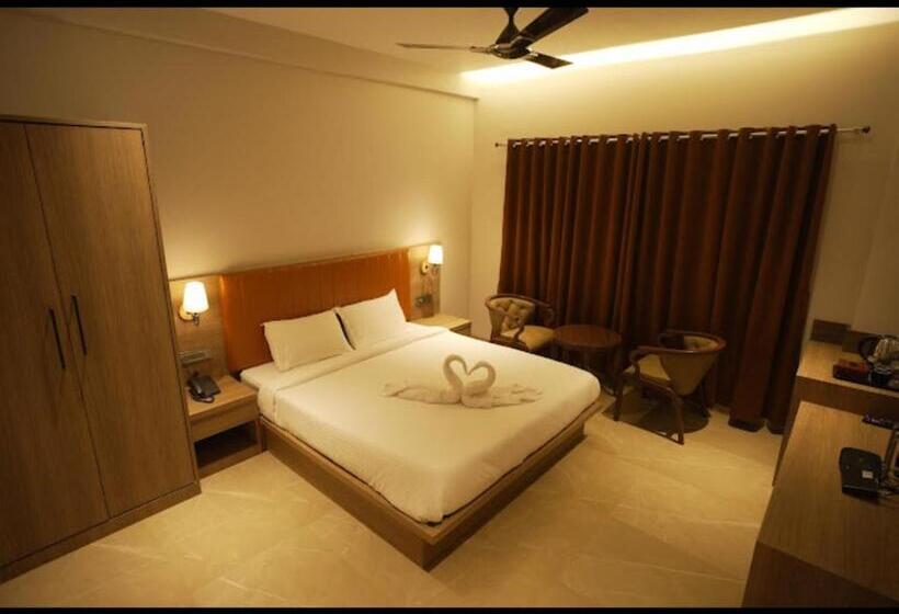 ホテル Jumbo Serene