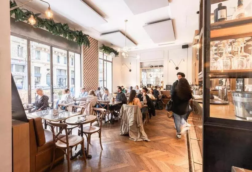 ホテル The Babel Community   République   Joliette