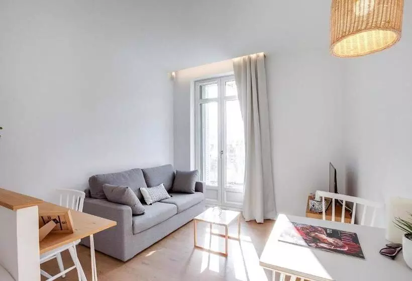 ホテル The Babel Community   République   Joliette