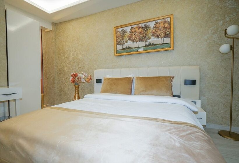 هتل Luxury Medea Taksim