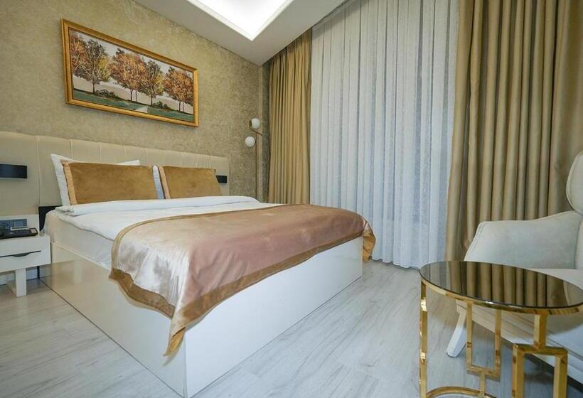 هتل Luxury Medea Taksim