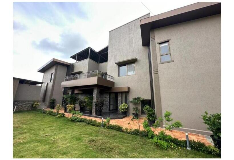 ホテル Jumbo Serene