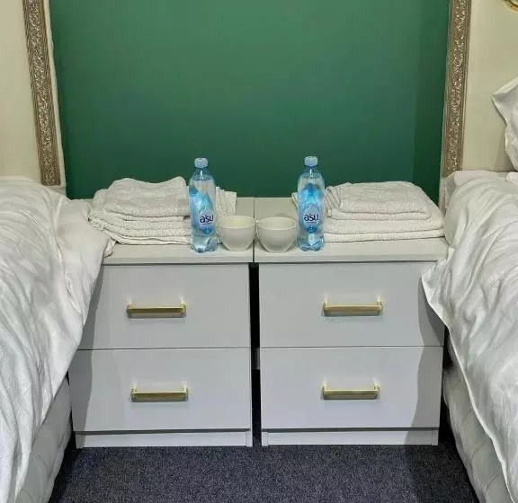 هتل Shapagat