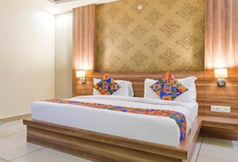 Fabhotel Signature Inn