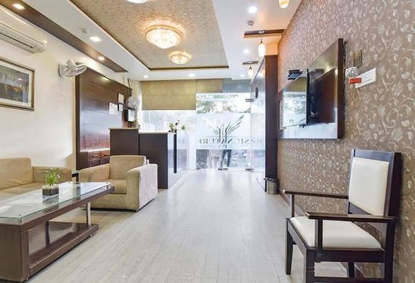 Fabhotel Signature Inn