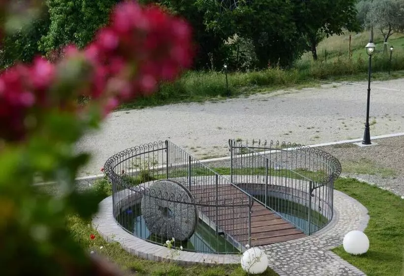 Hotelli Villa Pepoli