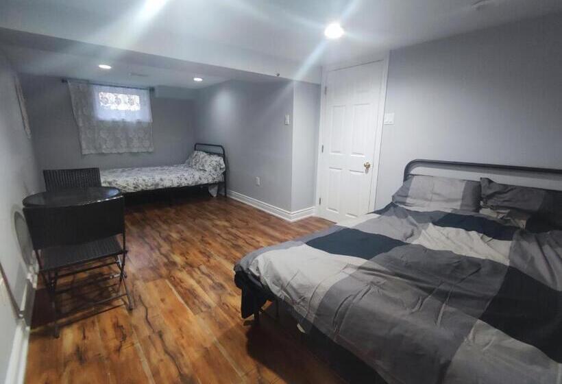 Panzió Enfield Park House