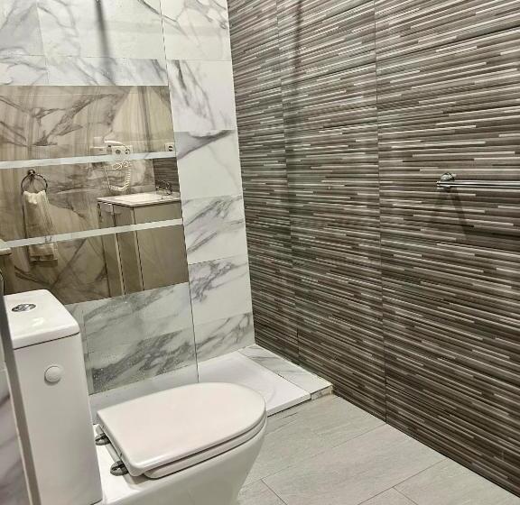 پانسیون Moreira Family