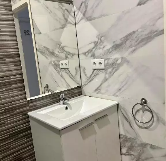 پانسیون Moreira Family