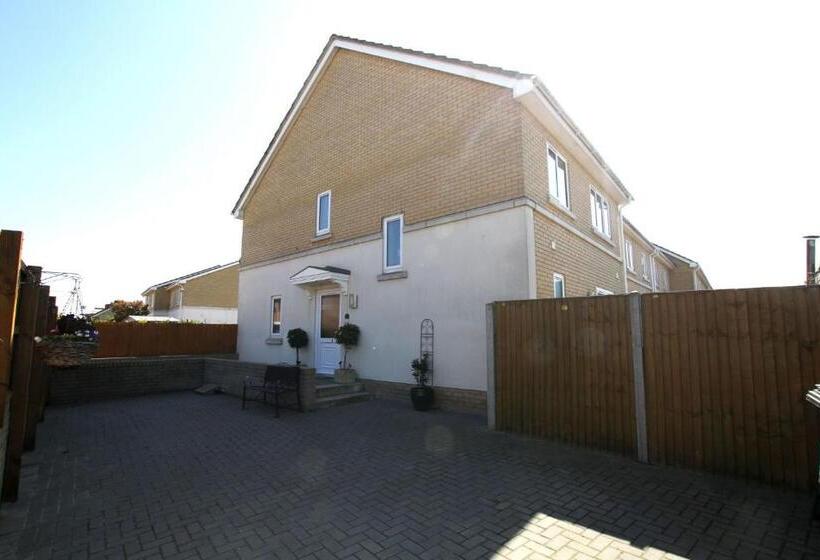 Bed and Breakfast 2 Friends Close