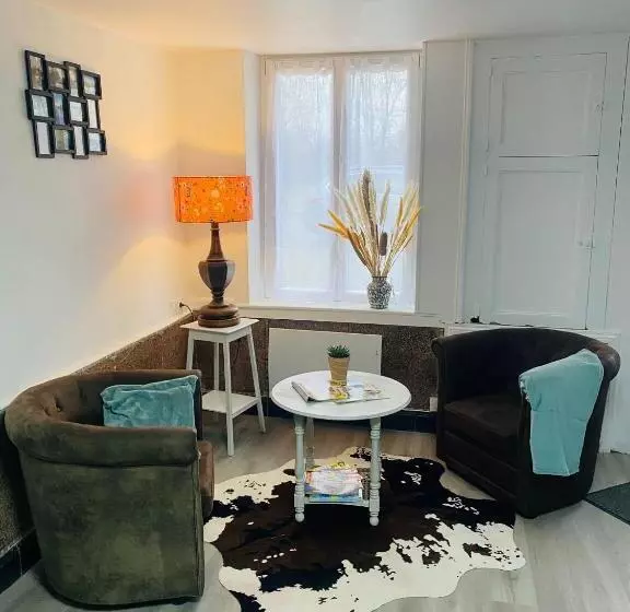 ベッドアンドブレックファースト O Fil De L Eau