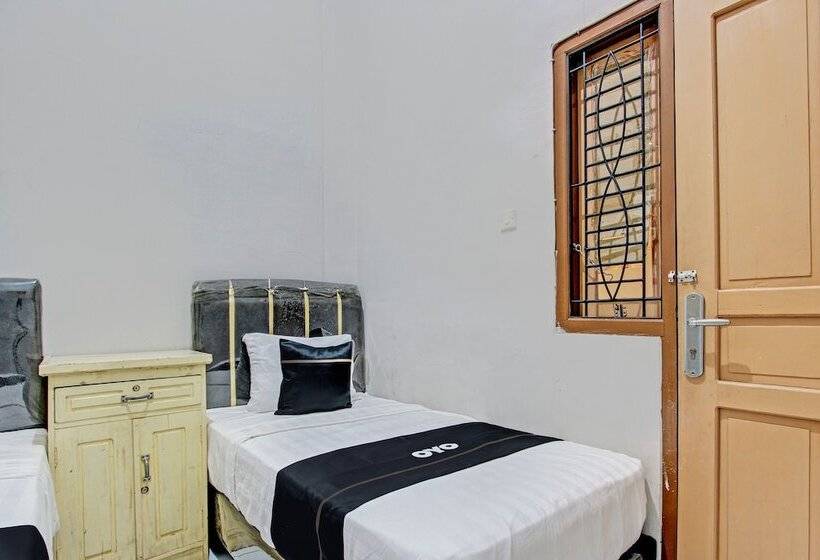 فندق Capital O 93361 Dynasty Inn Syariah