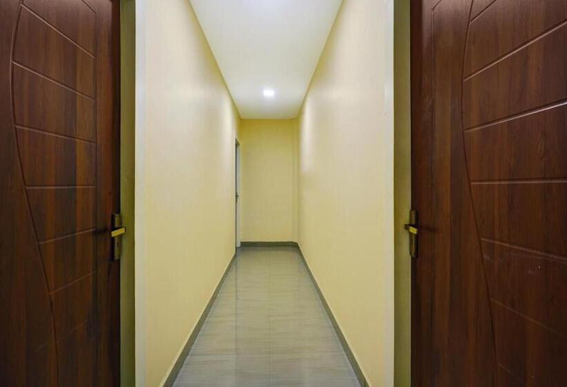 Hotel Collection O Palm Inn Ac Tourist Home