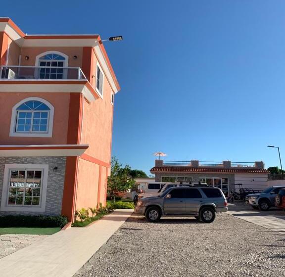 Flaminghouseandhotel Cayes