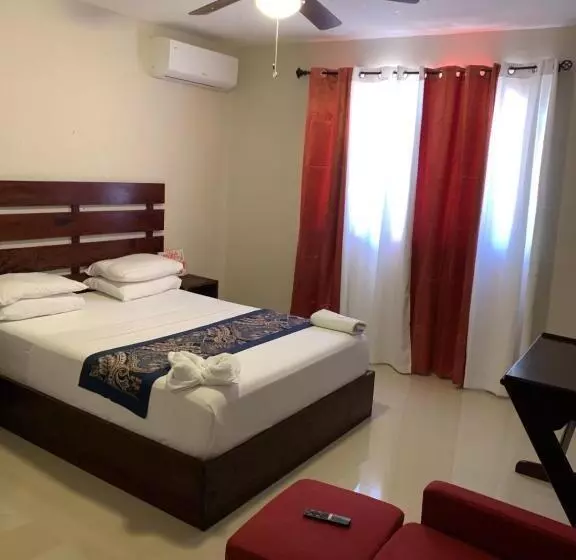 Flaminghouseandhotel Cayes