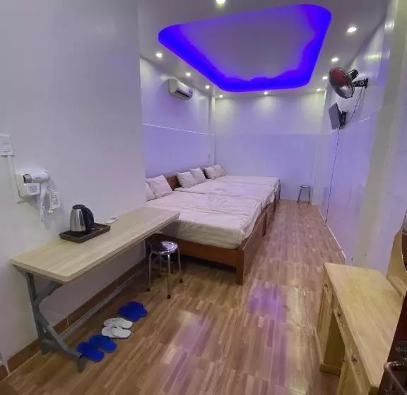 هتل Khách Sạn Trung Hiếu