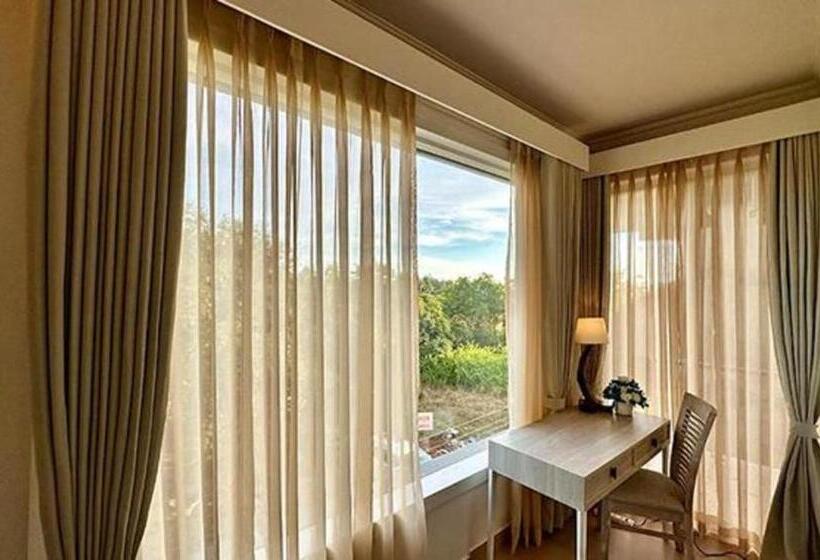 Fabhotel Prime Bt Wellness With Pool