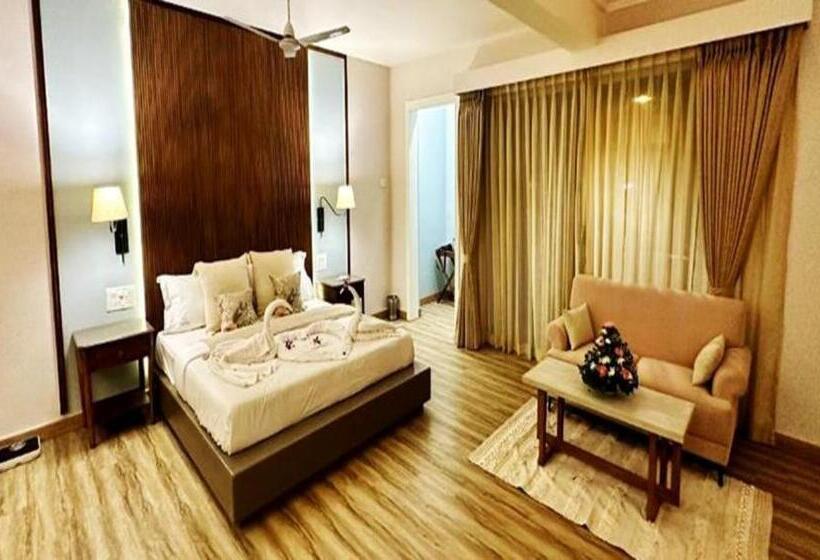 Fabhotel Prime Bt Wellness With Pool