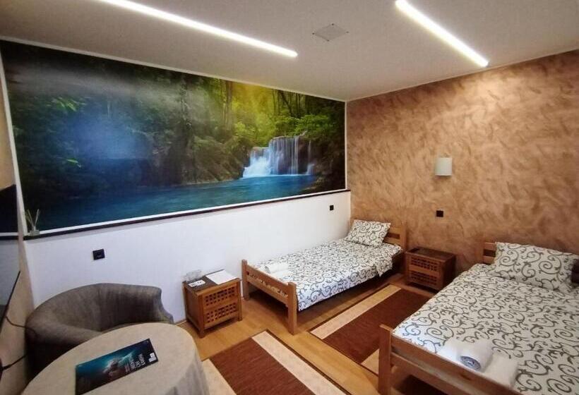 پانسیون Funs Sobe Prenoćište